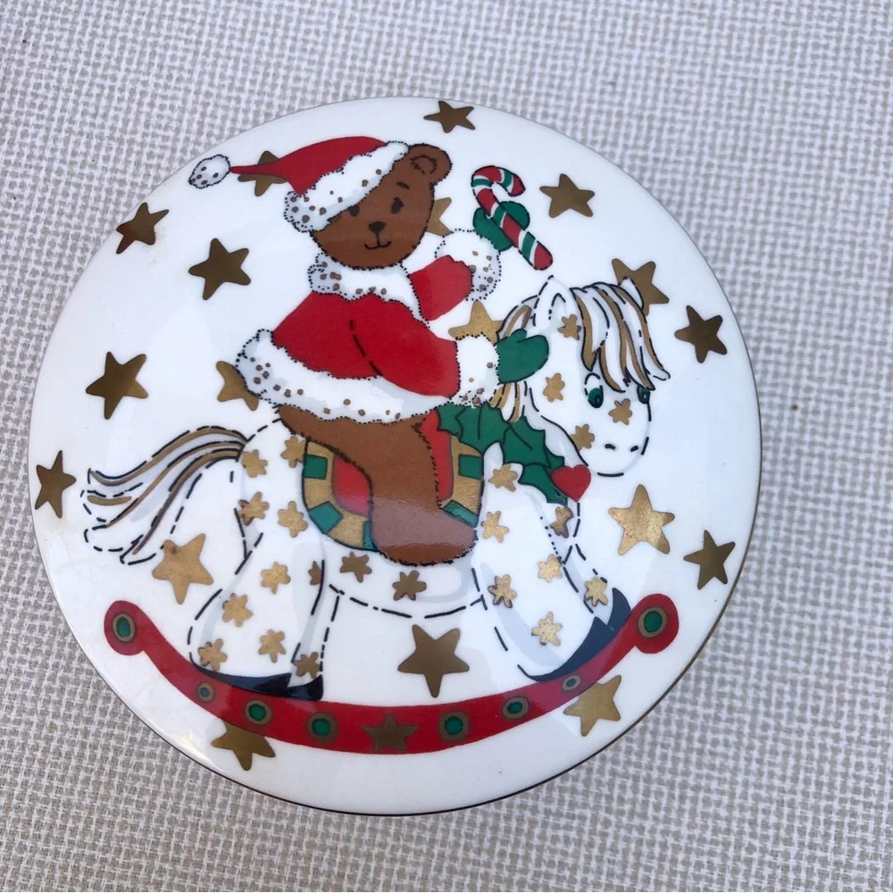 Christmas Trinket Box Round 5
